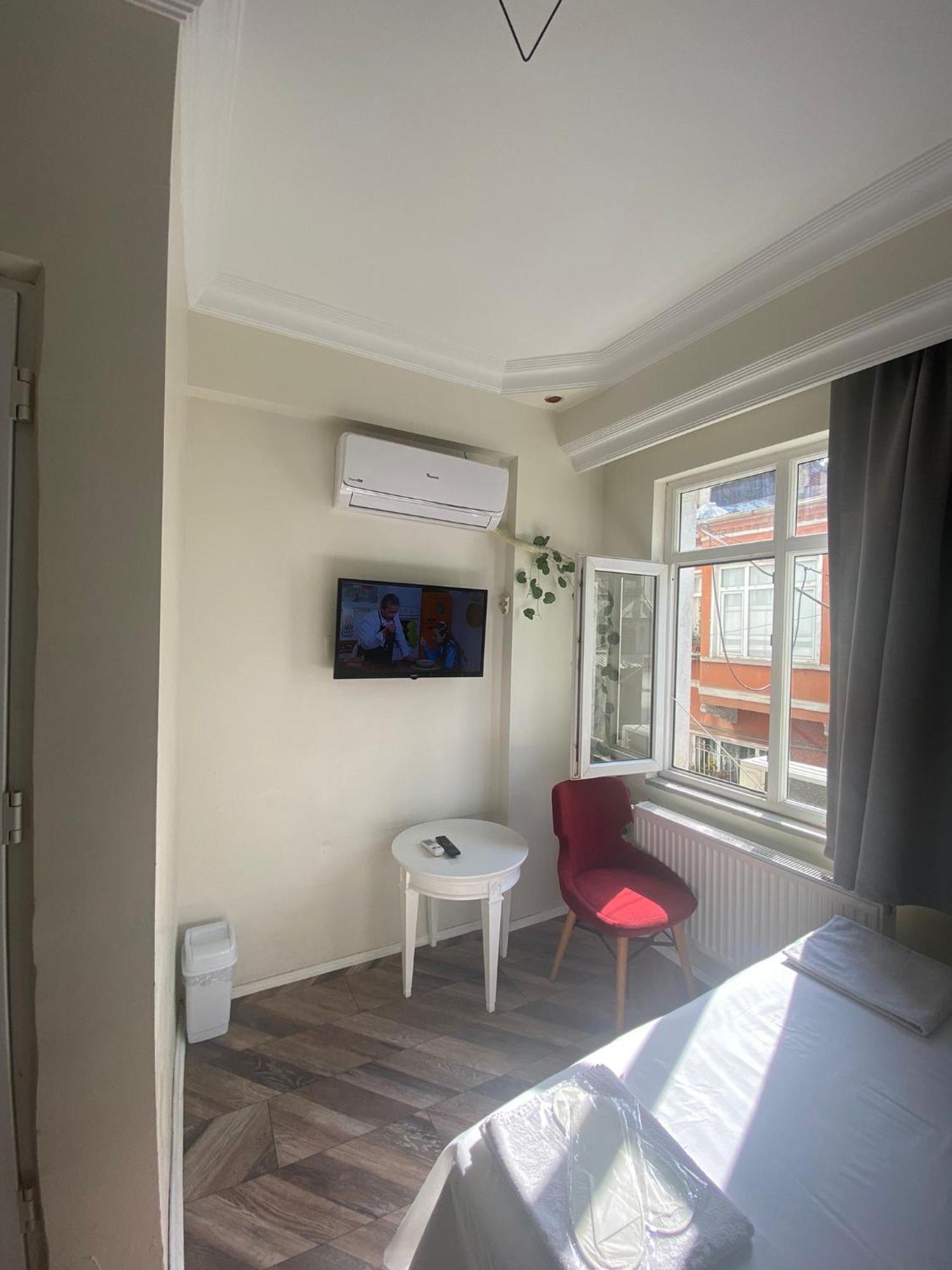 Grand Romanos Hotel Истанбул Екстериор снимка