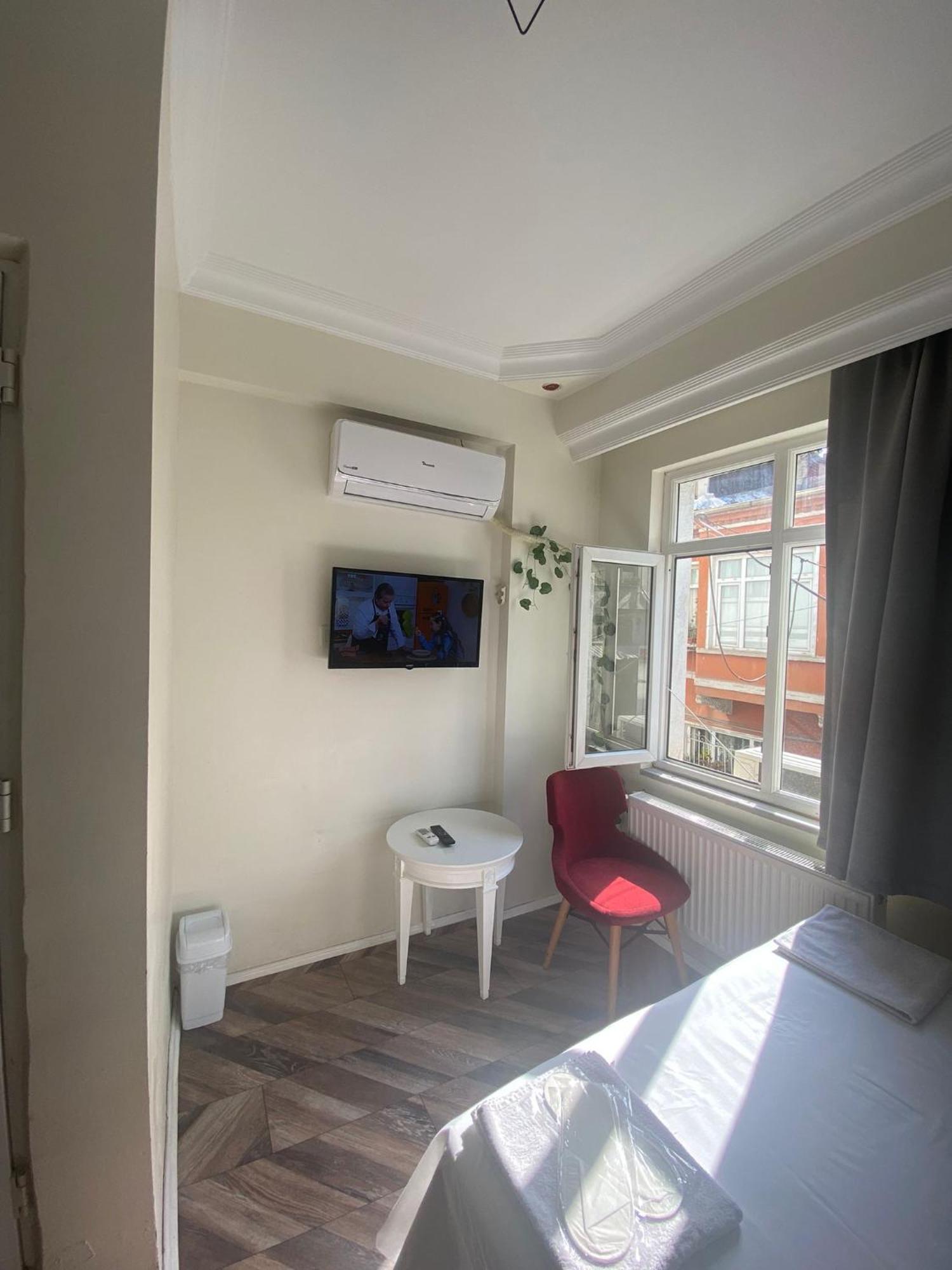 Grand Romanos Hotel Истанбул Екстериор снимка