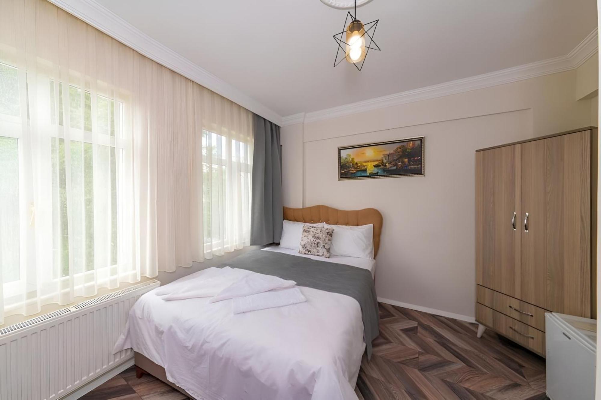 Grand Romanos Hotel Истанбул Екстериор снимка