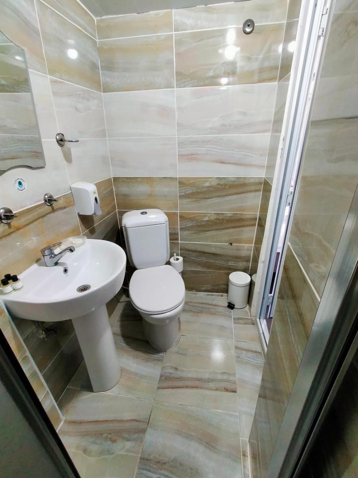 Grand Romanos Hotel Истанбул Екстериор снимка