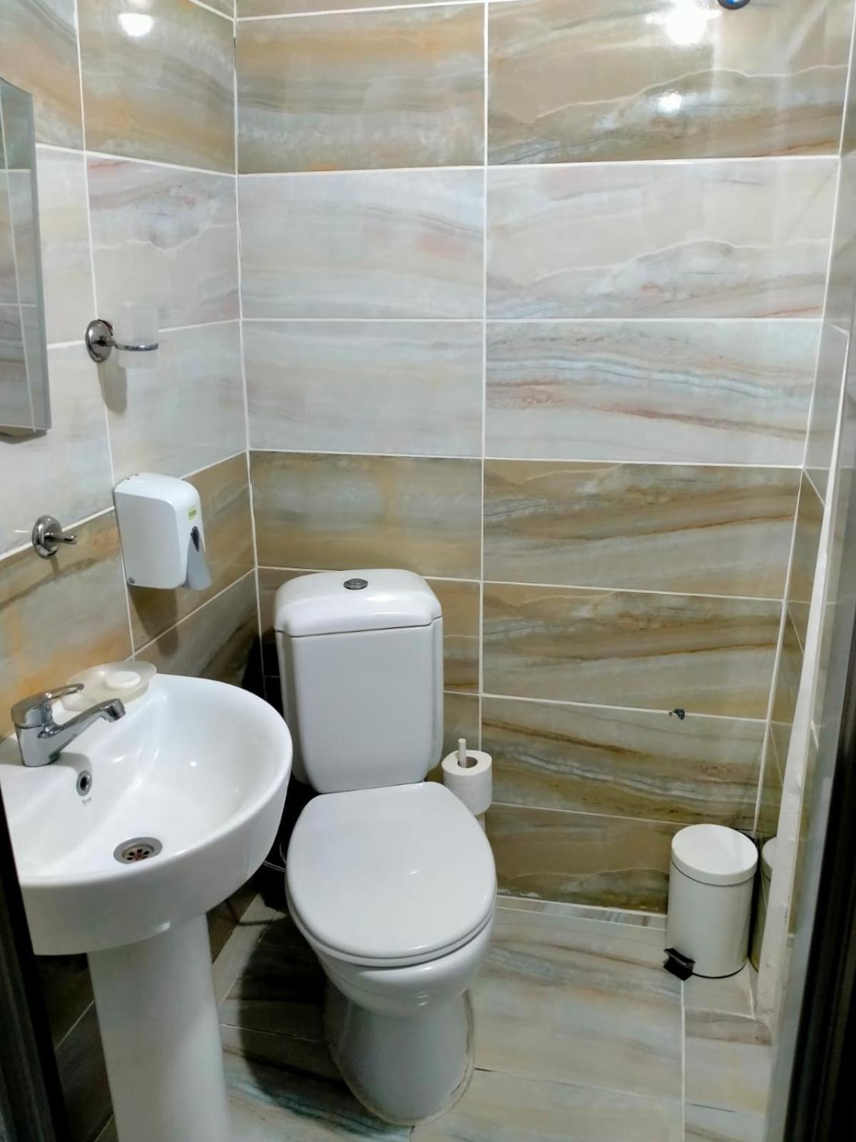 Grand Romanos Hotel Истанбул Екстериор снимка